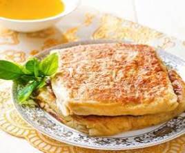 Roti Murtabak Ayam